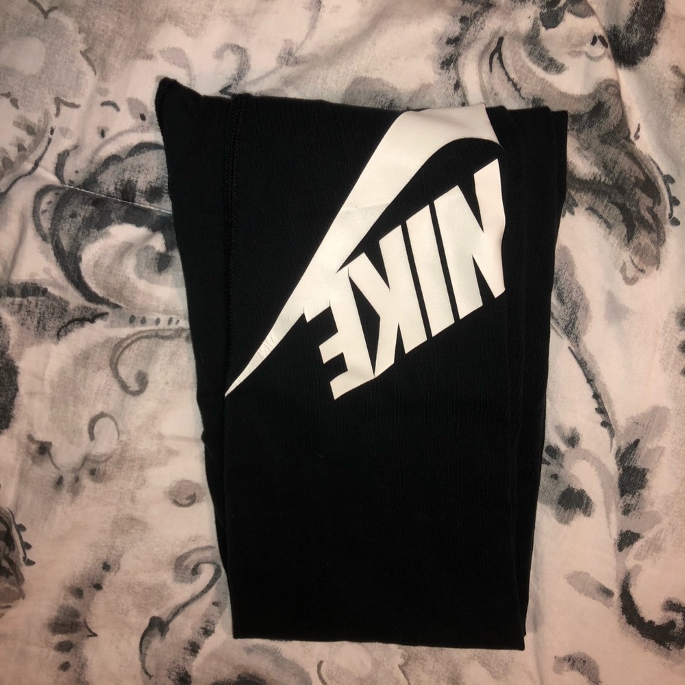 Nike leggings